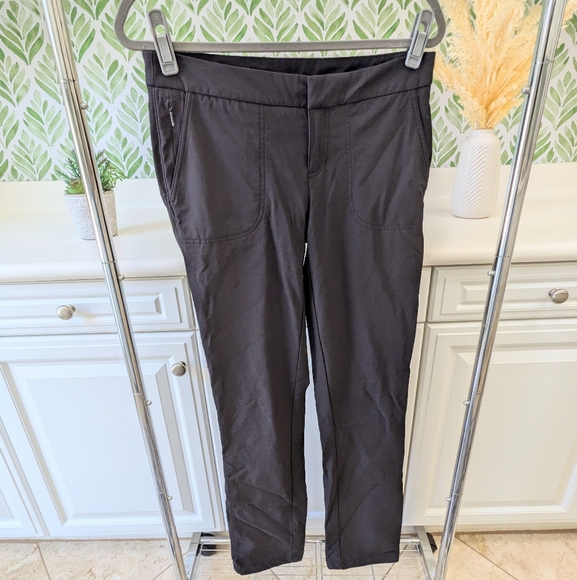 Black Athleta workout slim leg pants 8 tall - Picture 3 of 12